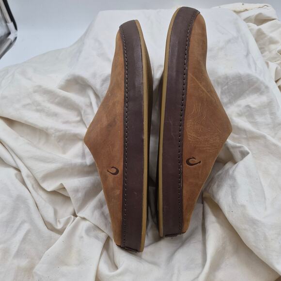 OluKai Kuʻu brown suede slip-on shoes Leather Mules Men’s size 11 main image 6